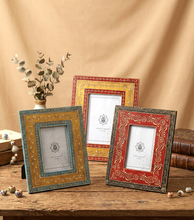 Load image into Gallery viewer, Handmade Mixed Colorful Wooden Photo Frame