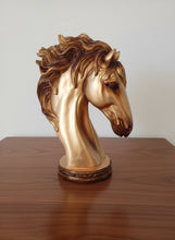 Load image into Gallery viewer, Elegant Poly Resin Horse Face Table Décor