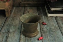 Load image into Gallery viewer, Beautiful Vintage Brass Mortar (Height - 3.3")