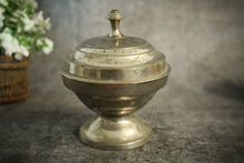 Load image into Gallery viewer, Vintage Brass Multipurpose Container/Suparidaan