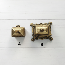 Load image into Gallery viewer, Antique Brass Trinket knob Box (Not a Set)
