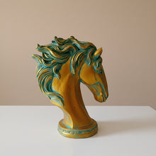 Load image into Gallery viewer, Elegant Poly Resin Horse Face Table Décor
