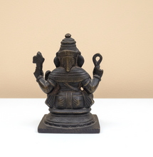 Load image into Gallery viewer, Ganesh Sitting Idol Sculpture Brass Statue Size 6.5 x 4.3 x 8.2 cm
