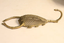 Load image into Gallery viewer, Beautiful Vintage Brass Scorpion  Wall Hook
