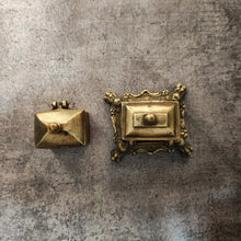 Load image into Gallery viewer, Antique Brass Trinket knob Box (Not a Set)
