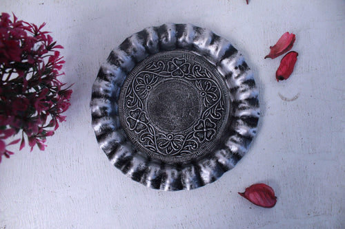 Beautiful Metal Art Plate - Silver Finish (Size-5.2