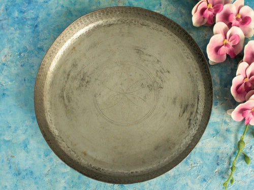 Beautiful Vintage Brass Hammered Thali Size 30.5 x 30.5 x 4cm - Style It by Hanika