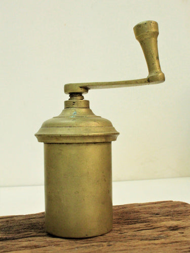 Beautiful Vintage Brass Noodle Press Size 13 x 8 x 22 cm - Style It by Hanika