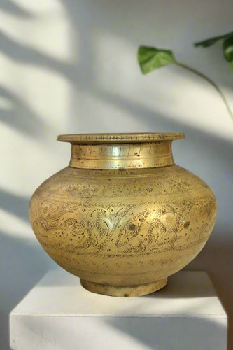Beautiful Vintage Brass Water Pot - Style It by Hanika