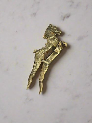 Beautiful Vintage Horse Brass Nut Cracker (Length - 18