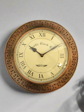 Load image into Gallery viewer, Beautiful Vintage Style Wooden Handcrafted Wall Clock
