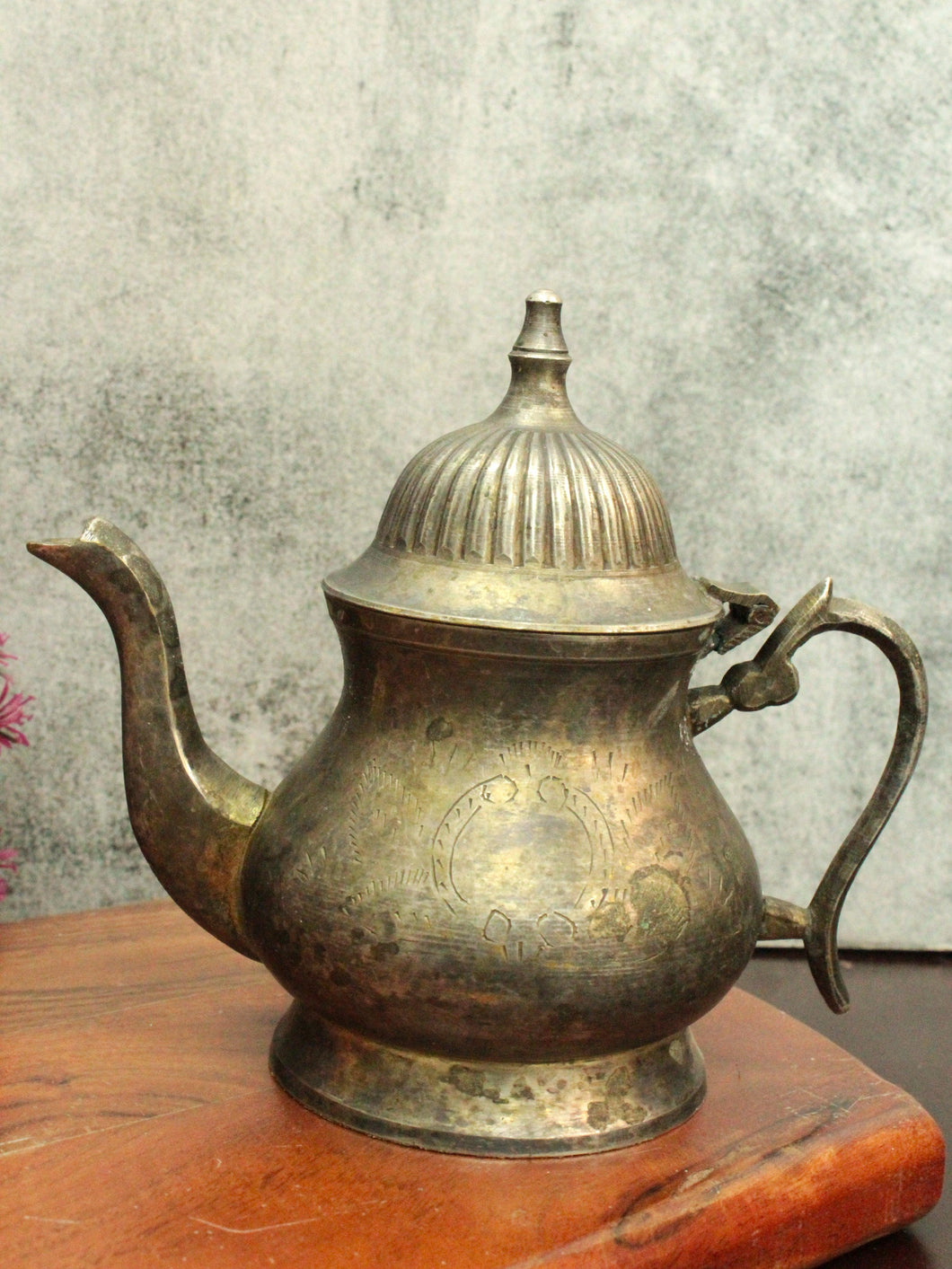 Elegant Brass Tea Pot: Timeless Beauty for Your Tea Rituals - Style It by Hanika