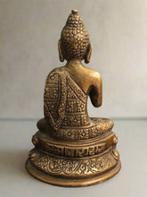 Load image into Gallery viewer, Exquisite Brass Vintage Buddha Statue - Style It by Hanika
