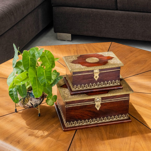 Handcrafted Wooden Box Set of 2 pcs with Brass Fittings: Artisanal Elegance - Style It by Hanika