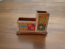 Load image into Gallery viewer, Handcrafted Wooden Pen Holder for Desk - Style It by Hanika
