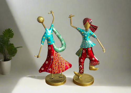 Metal Handcrafted Dancing Couple Table Decor - Style It by Hanika