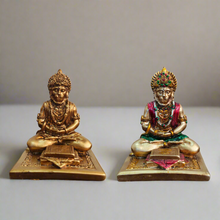 Load image into Gallery viewer, Resin Sitting Small Hanuman Idol - Style It by Hanika
