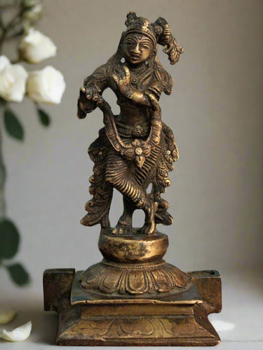 Vintage Brass Murti God Of Love Krishna Size 10 x 8 x 17 cm - Style It by Hanika