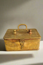 Load image into Gallery viewer, Vintage Brass Paan Dan with a Handle - Style It by Hanika
