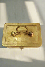Load image into Gallery viewer, Vintage Brass Paan Dan with a Handle - Style It by Hanika
