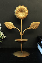 Load image into Gallery viewer, Beautiful Metal Candle Holder Stand - Style It by Hanika
