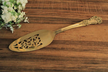 Load image into Gallery viewer, Brass Cake Server- Vintage Style - Style It by Hanika

