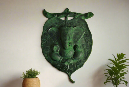 Ganesh on Leaf | Aluminium Pan Patta Ganpati for Wall Décor Size 22.5 x 3 x 32.5 cm - Style It by Hanika