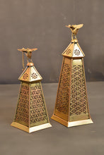Load image into Gallery viewer, Metal 6 Corner Lantern Tea Light Holder Set - Style It by Hanika
